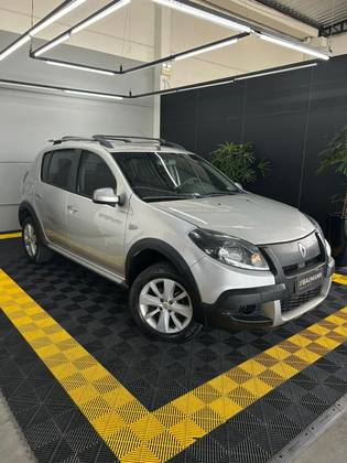 RENAULT SANDERO 1.6 STEPWAY 16V FLEX 4P MANUAL RENAULT SANDERO 1.6 STEPWAY 16V FLEX 4P MANUAL